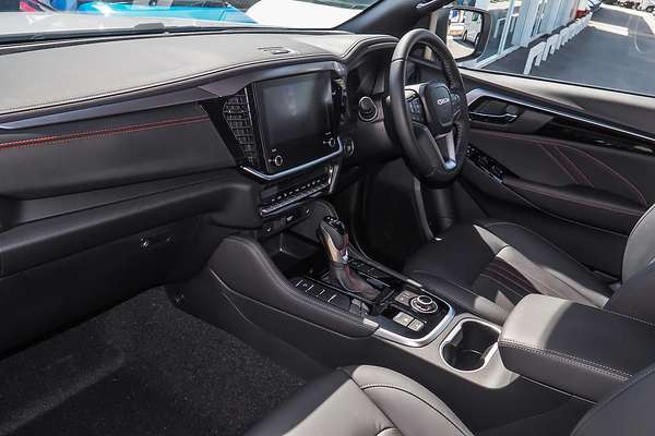 2025 Isuzu MU-X X-TERRAIN