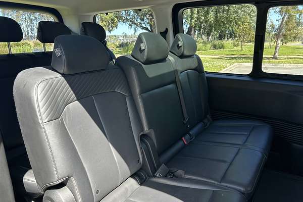 2022 Hyundai STARIA Highlander US4.V1