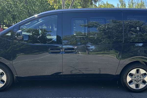 2022 Hyundai STARIA Highlander US4.V1