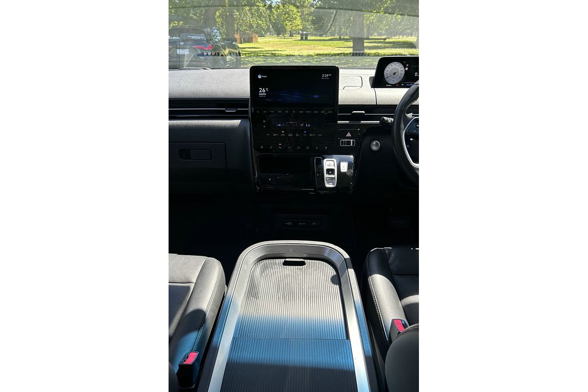 2022 Hyundai STARIA Highlander US4.V1