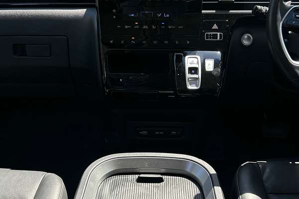 2022 Hyundai STARIA Highlander US4.V1