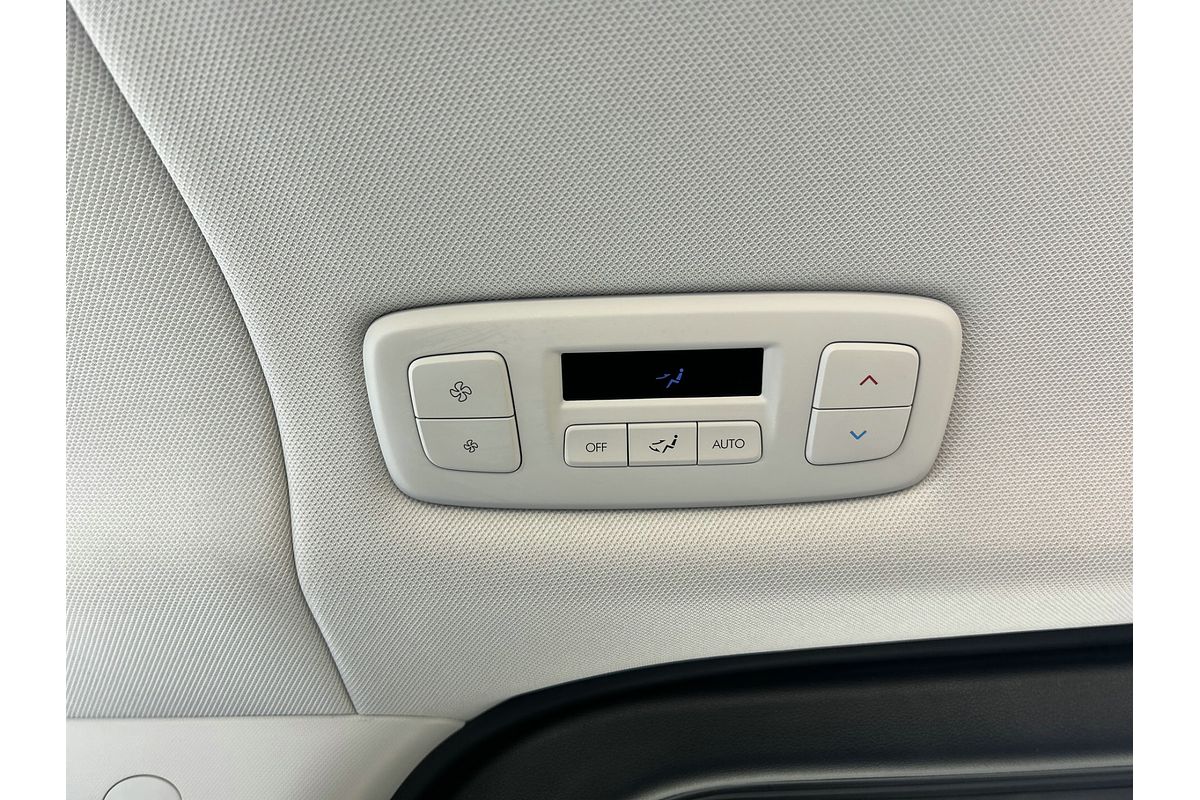 2022 Hyundai STARIA Highlander US4.V1