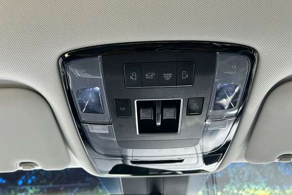 2022 Hyundai STARIA Highlander US4.V1