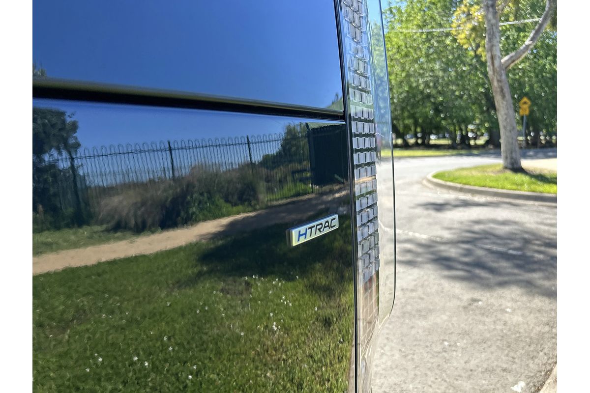 2022 Hyundai STARIA Highlander US4.V1