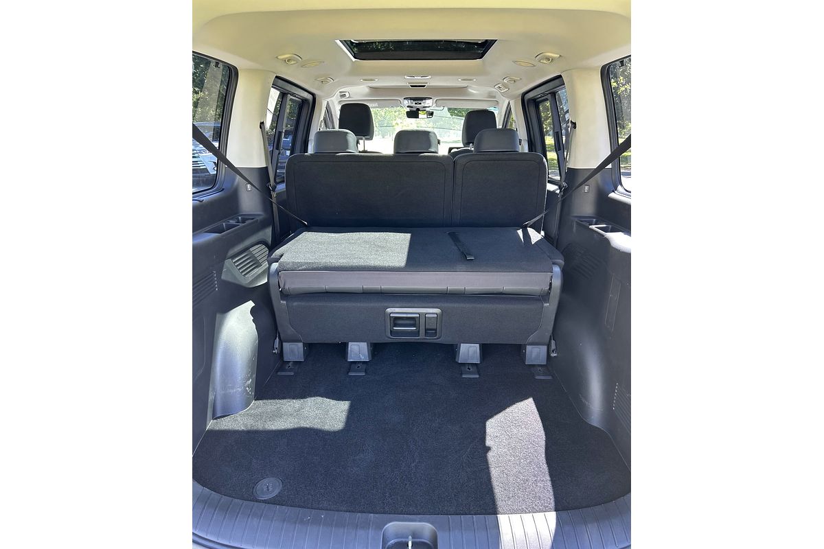 2022 Hyundai STARIA Highlander US4.V1