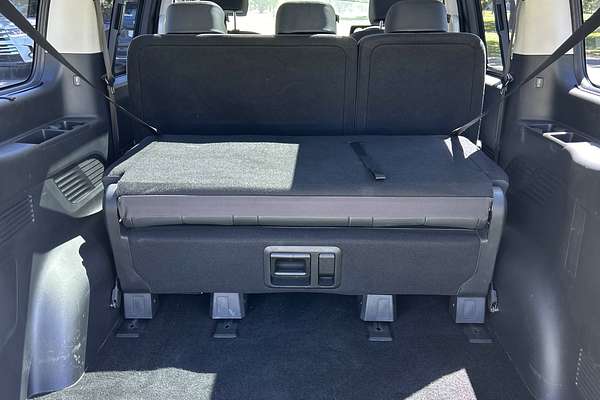 2022 Hyundai STARIA Highlander US4.V1