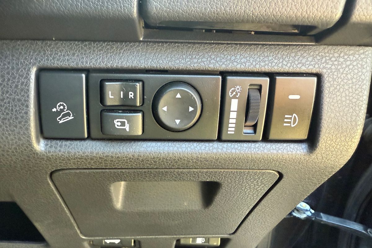 2018 Isuzu D-MAX LS-T High Ride Rear Wheel Drive