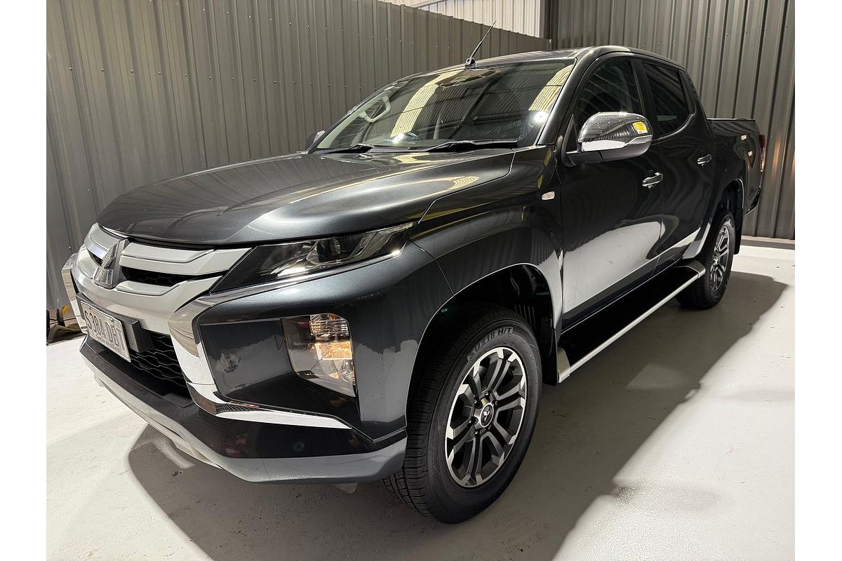 2020 Mitsubishi Triton GLX-R MR 4X4