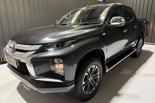 2020 Mitsubishi Triton GLX-R MR 4X4