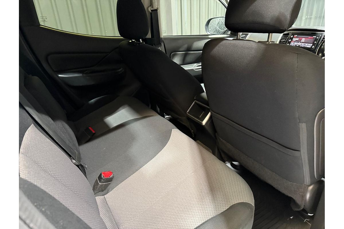 2020 Mitsubishi Triton GLX-R MR 4X4