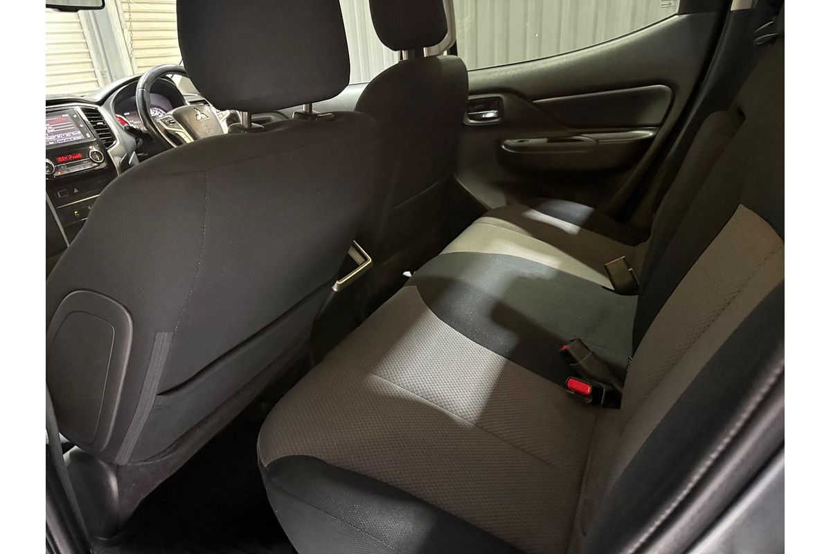 2020 Mitsubishi Triton GLX-R MR 4X4