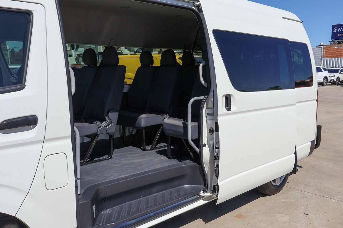 2018 Toyota Hiace Commuter KDH223R ELWB High Roof