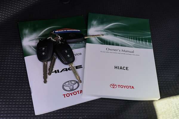 2018 Toyota Hiace Commuter KDH223R ELWB High Roof