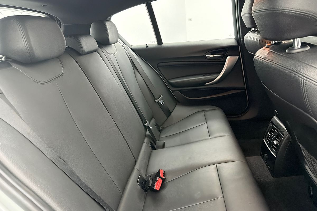 2013 BMW 1 Series 118i F20