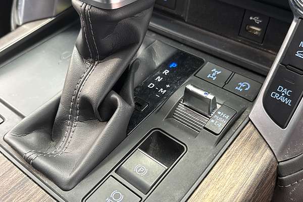 2023 Toyota Landcruiser VX FJA300R