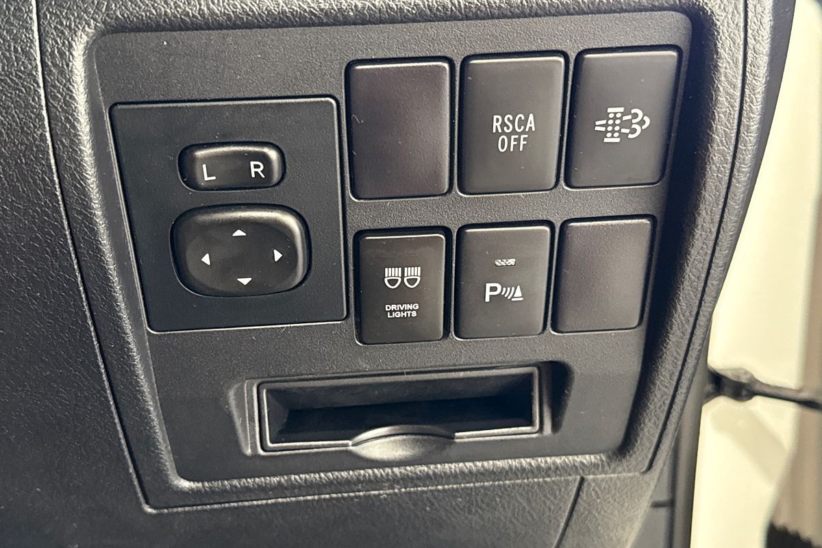 2019 Toyota Landcruiser GXL VDJ200R