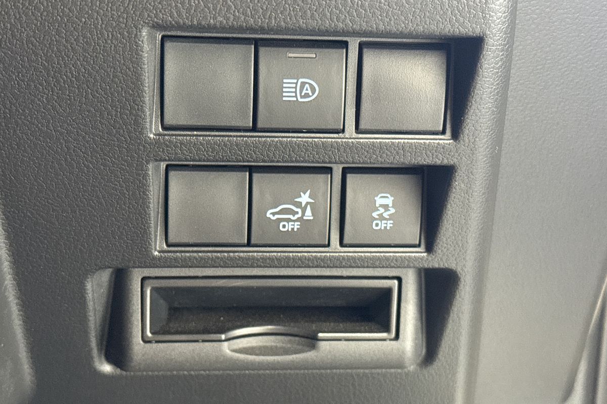 2023 Toyota Landcruiser VX FJA300R