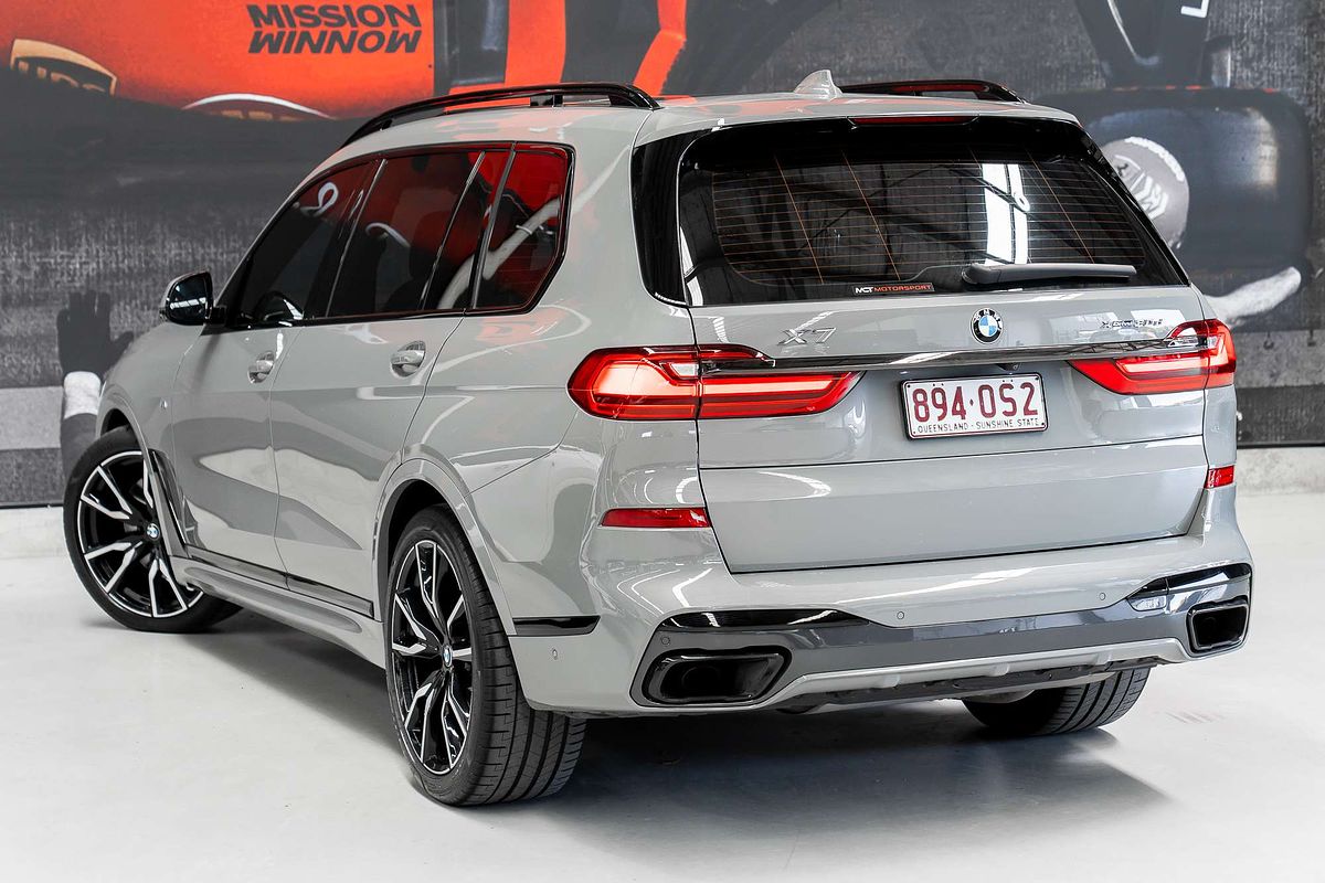 2022 BMW X7 xDrive30d G07