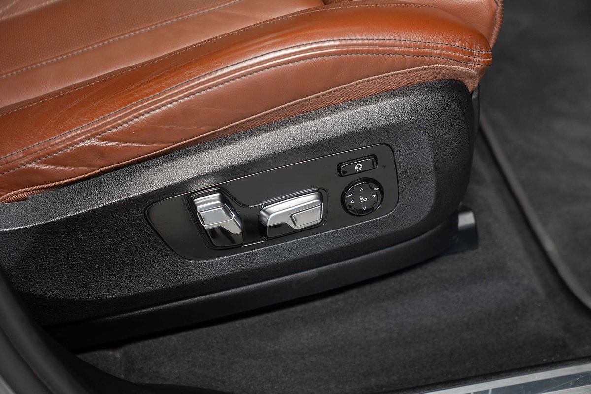 2022 BMW X7 xDrive30d G07