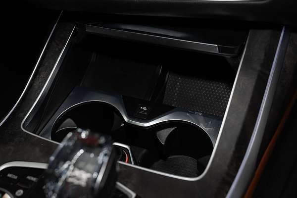 2022 BMW X7 xDrive30d G07