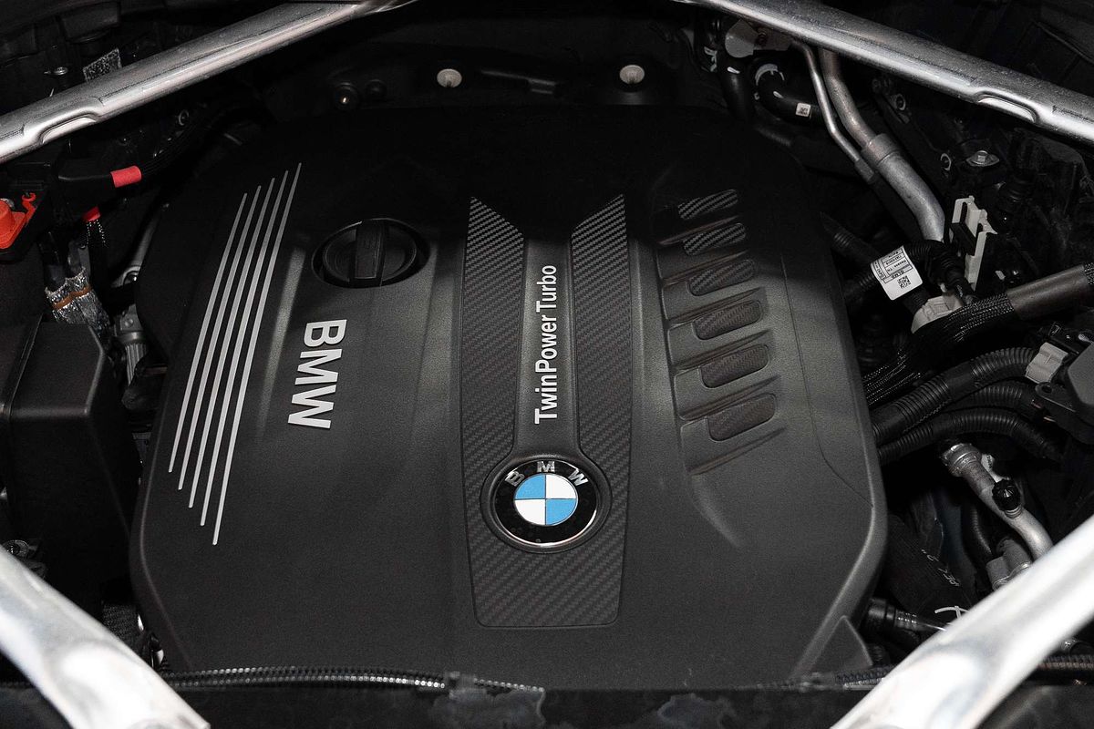 2022 BMW X7 xDrive30d G07