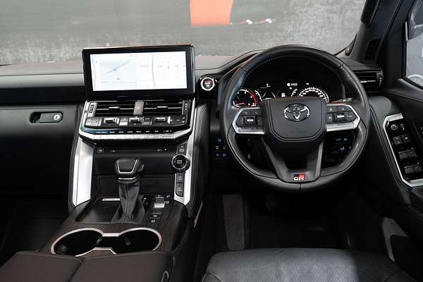 2023 Toyota Landcruiser GR Sport FJA300R