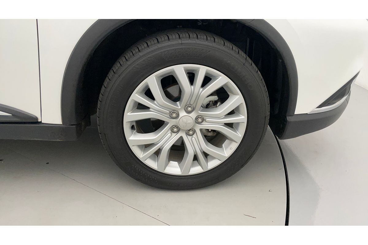 2021 Mitsubishi Outlander ES ZL