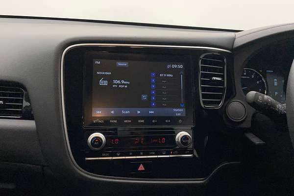 2021 Mitsubishi Outlander ES ZL