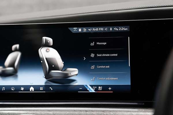 2023 BMW 7 Series 740i M Sport G70