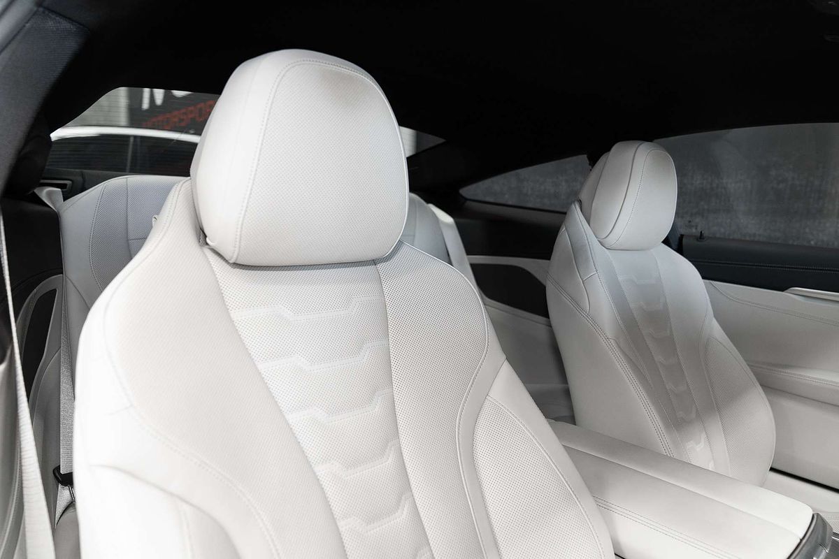 2023 BMW 8 Series 840i M Sport G15 LCI