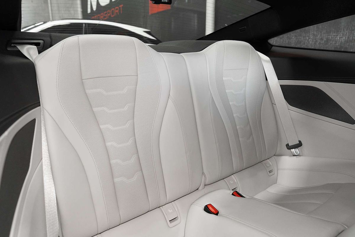 2023 BMW 8 Series 840i M Sport G15 LCI