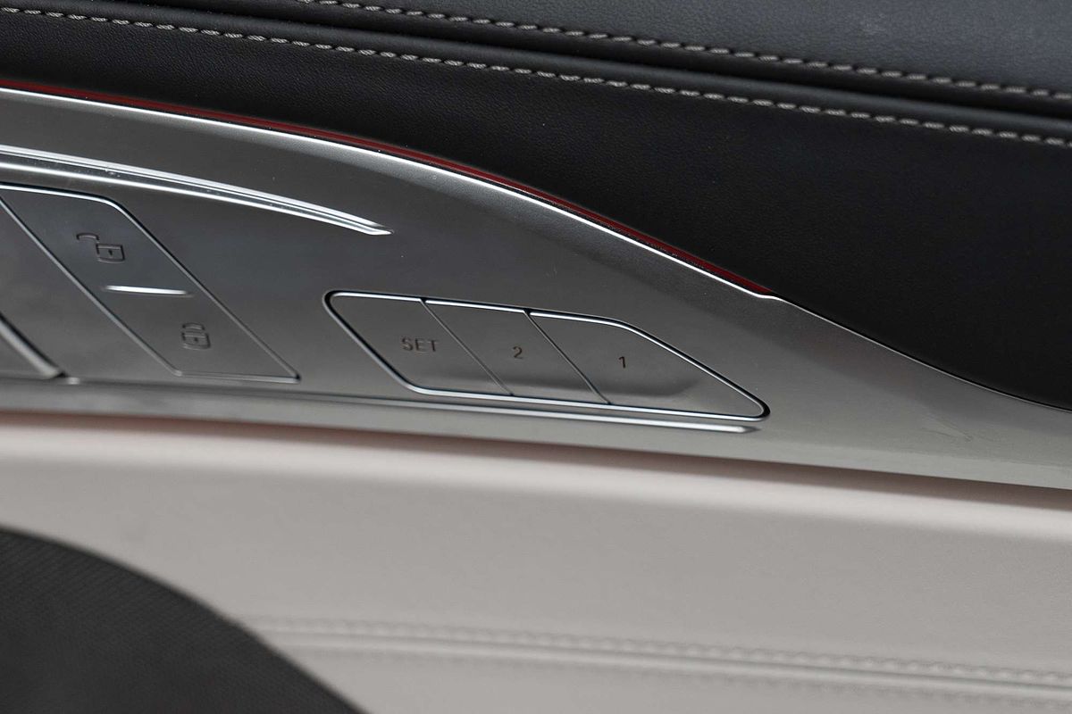 2023 BMW 8 Series 840i M Sport G15 LCI