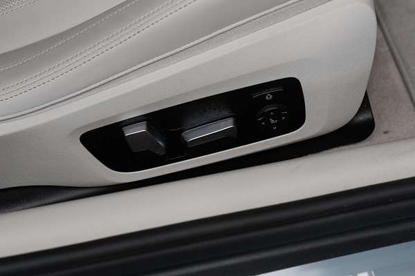 2023 BMW 8 Series 840i M Sport G15 LCI