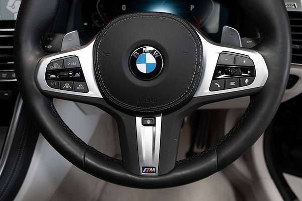 2023 BMW 8 Series 840i M Sport G15 LCI