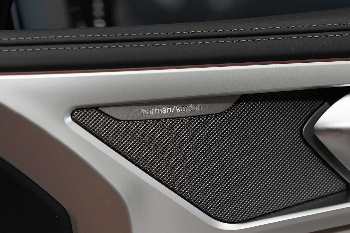 2023 BMW 8 Series 840i M Sport G15 LCI