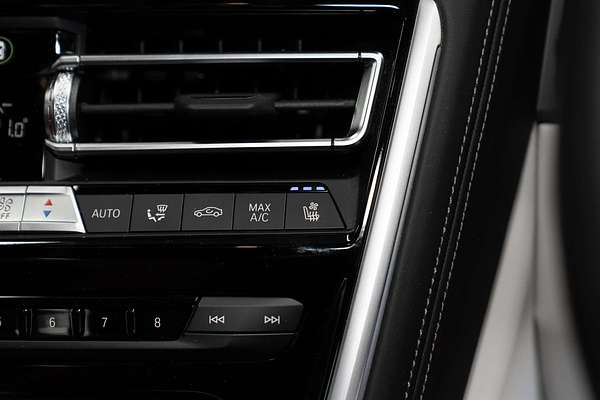 2023 BMW 8 Series 840i M Sport G15 LCI