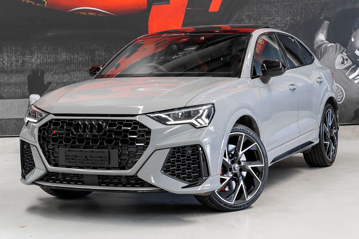 2021 Audi RS Q3  F3