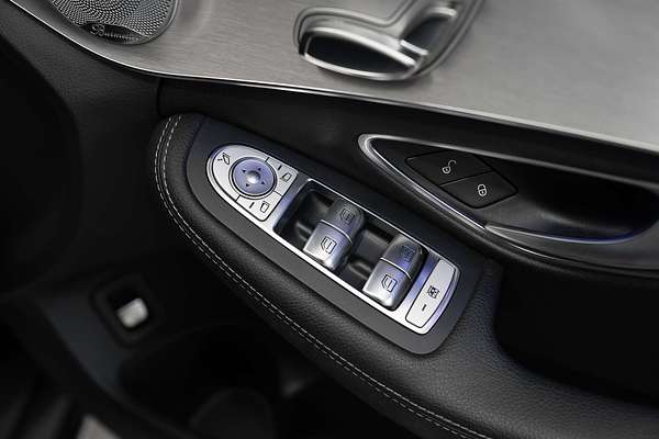 2019 Mercedes-Benz C-Class C300 W205