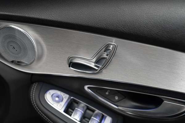 2019 Mercedes-Benz C-Class C300 W205