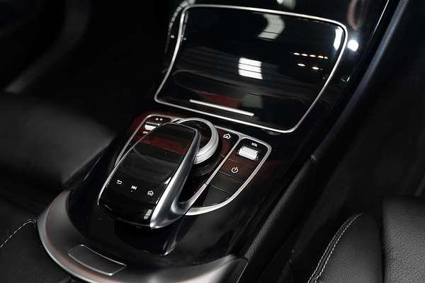 2019 Mercedes-Benz C-Class C300 W205