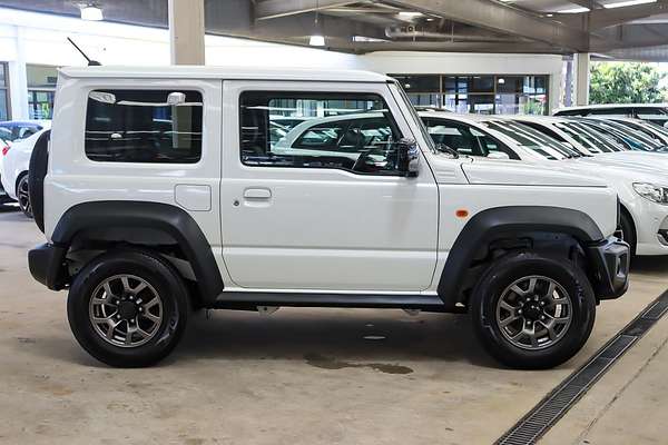 2025 Suzuki Jimny GLX GJ
