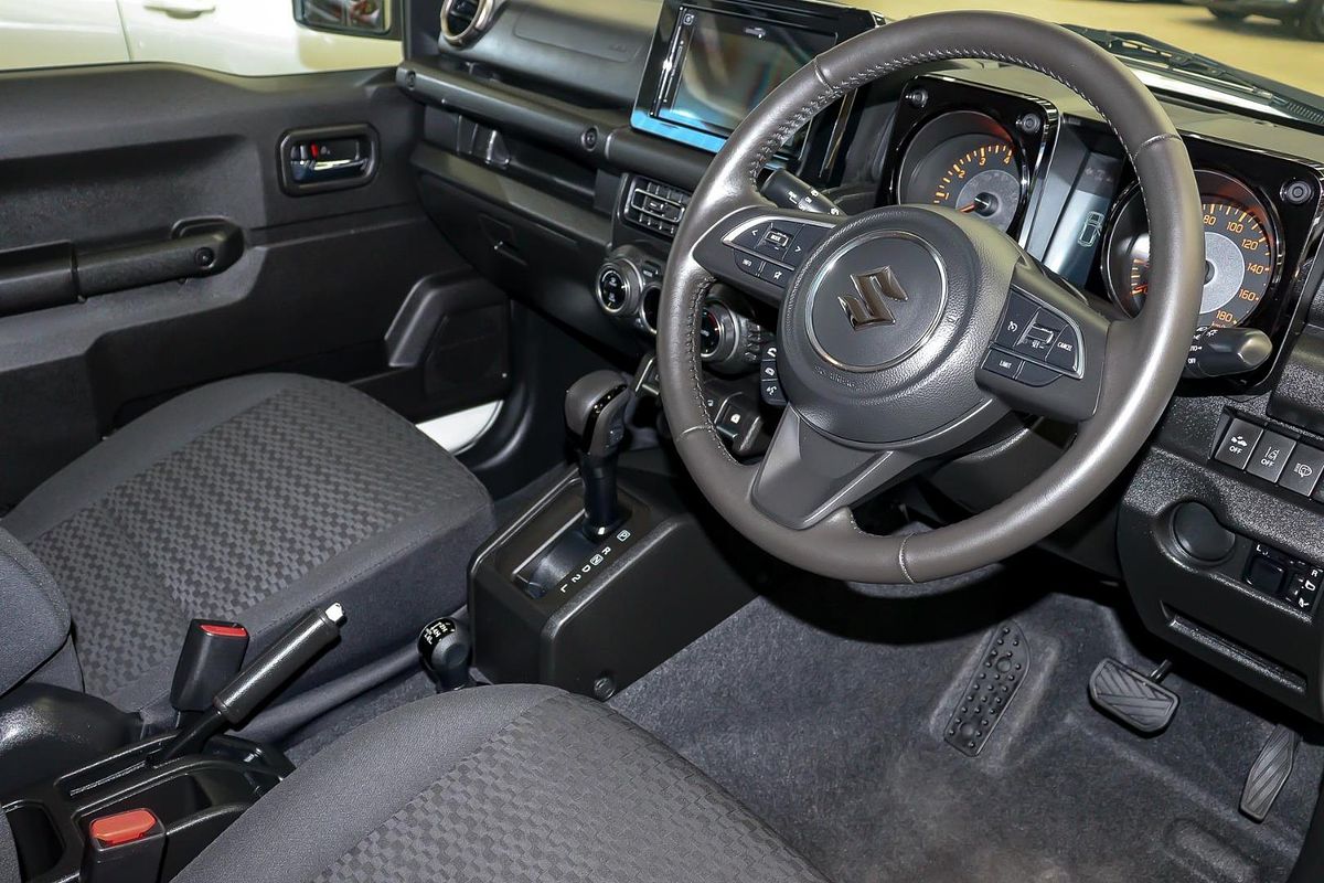 2025 Suzuki Jimny GLX GJ