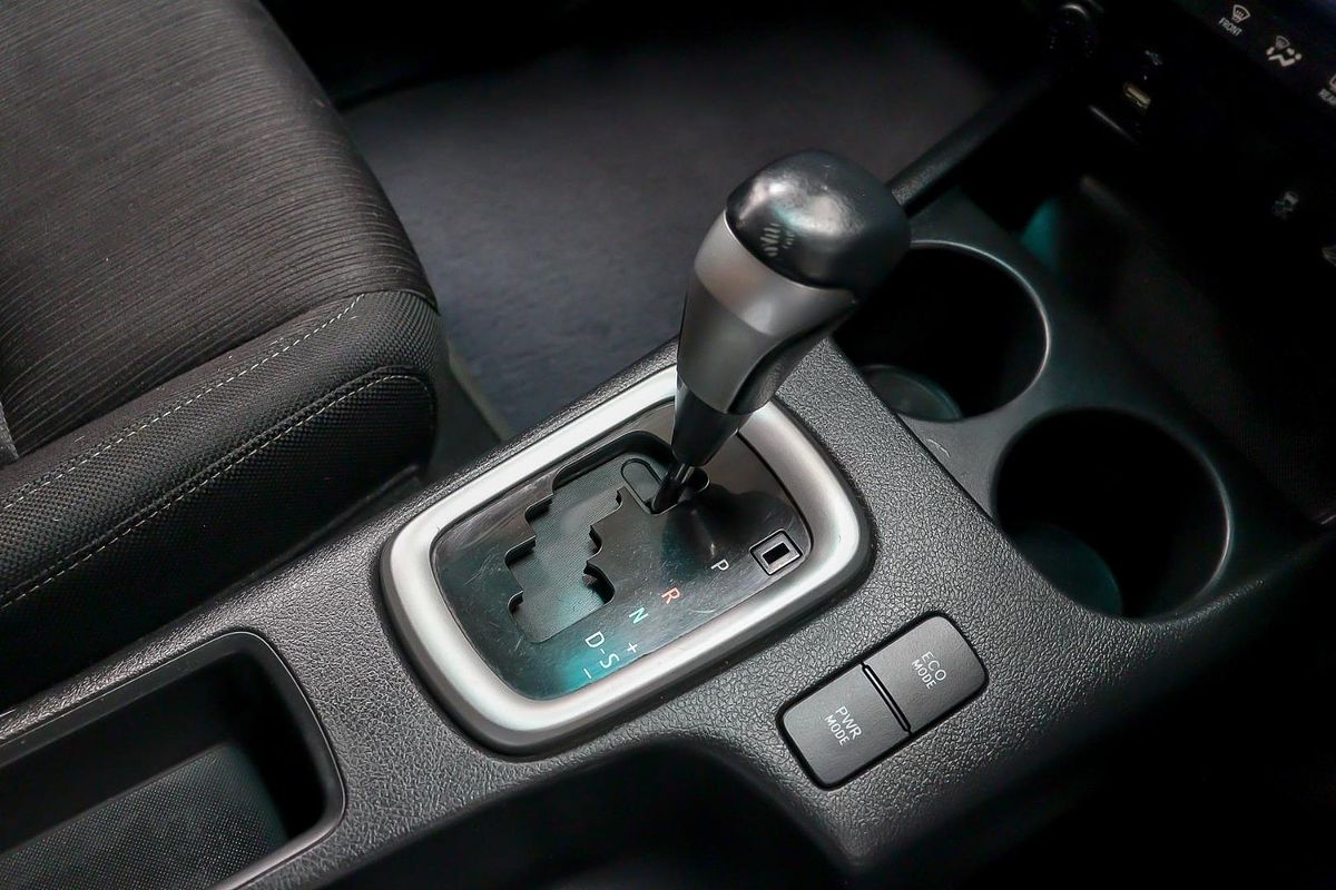 2018 Toyota Hilux SR5 GUN126R 4X4