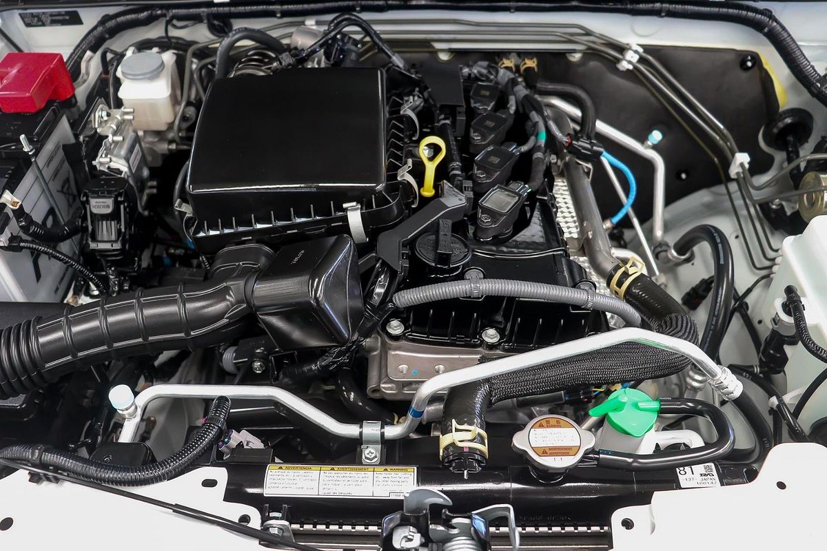 2025 Suzuki Jimny GLX GJ