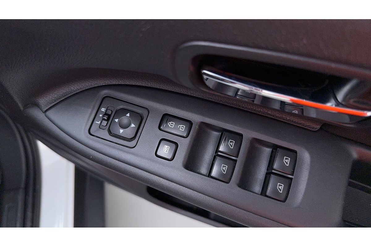 2020 Mitsubishi Outlander ES ADAS ZL