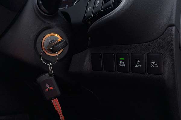 2020 Mitsubishi Outlander ES ADAS ZL