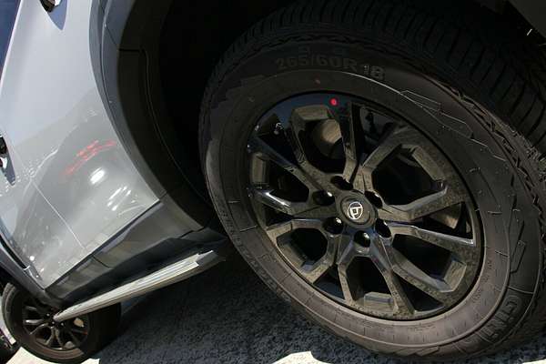 2025 LDV D90 Executive SV9A