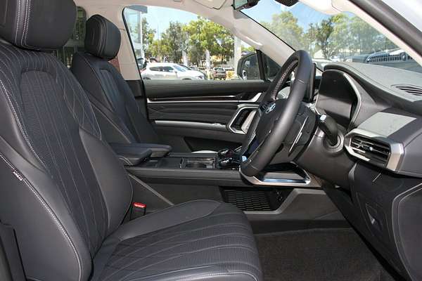 2025 LDV D90 Executive SV9A