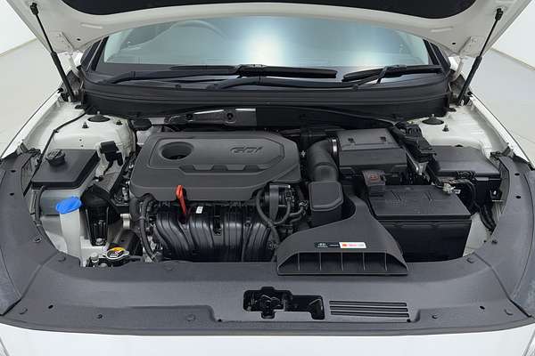 2018 Hyundai Sonata Active LF4