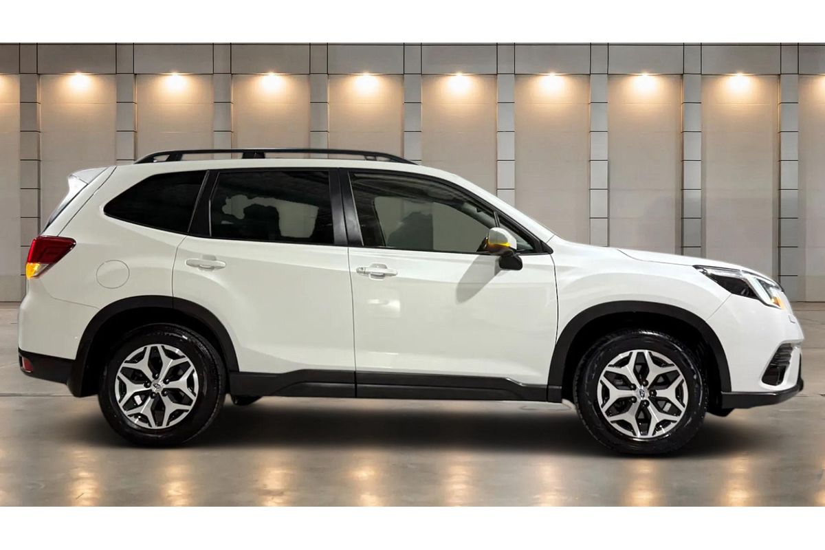 2023 Subaru Forester 2.5i S5